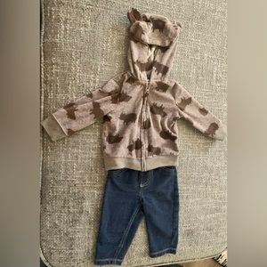 Adorable pair of Carter’s size 6 months blue jeans. Carter’s brown bear jacket